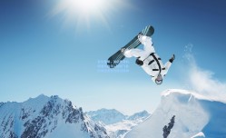 菲尔普斯，泳坛传奇的辉煌与启示—回顾飞鱼的奥运史诗与体育精神