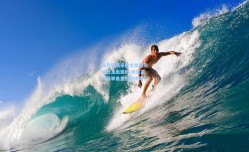 贝尼特斯亲承尤文图斯昔日发出邀约 坦言正积极筹备重返教练岗位