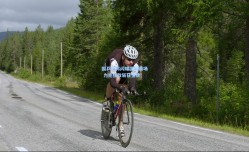 国乒小将闪耀国际赛场 力克强敌斩获金牌