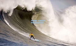 传奇谢幕！足球巨星李明举行盛大退役仪式