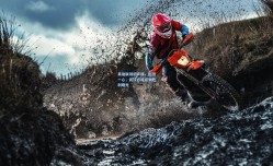 易建联领衔声援，团结一心，武汉必将迎来胜利曙光